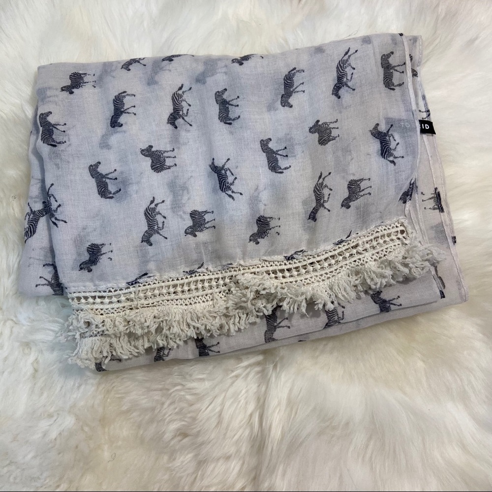 Torrid zebra print scarf